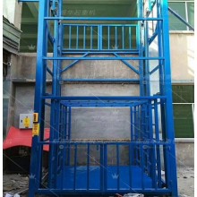 直銷鏈條導(dǎo)軌式液壓貨梯，液壓叉車，液壓起重貨梯安裝施工